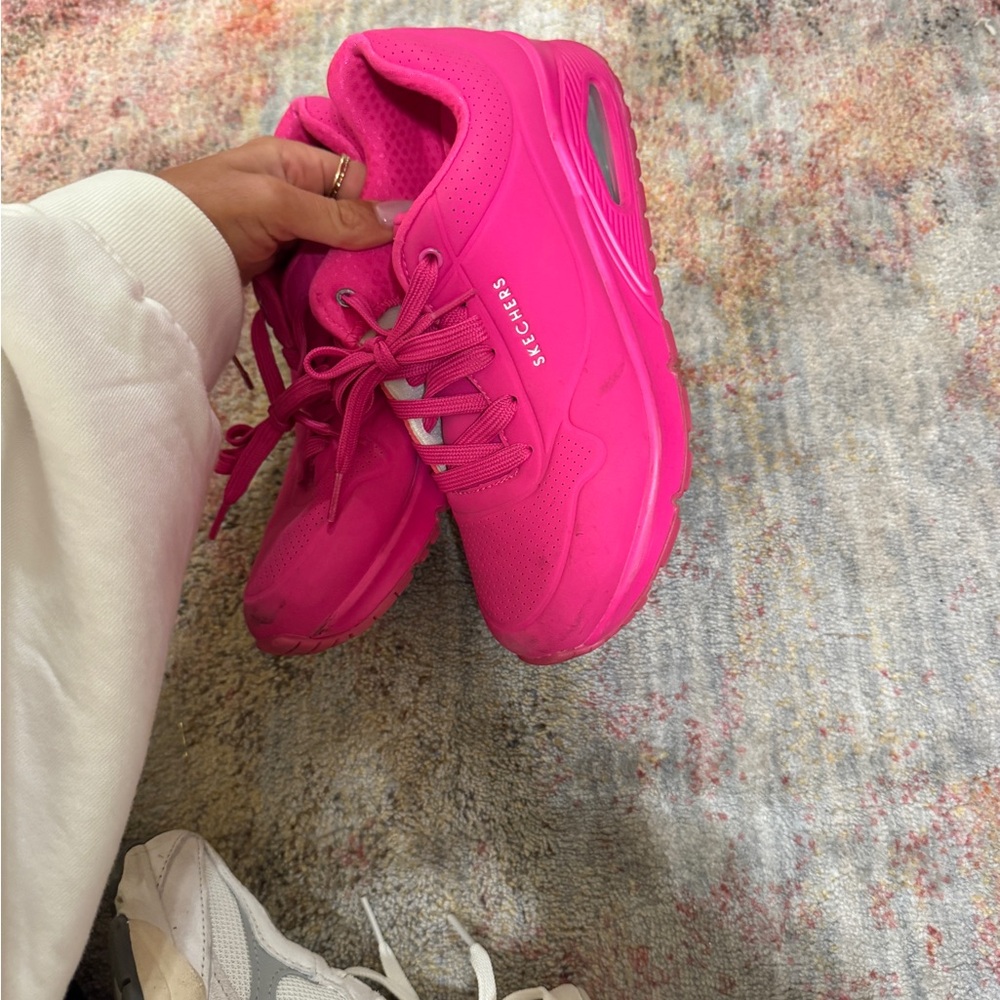 Skechers Fuchsia Athletic Shoes